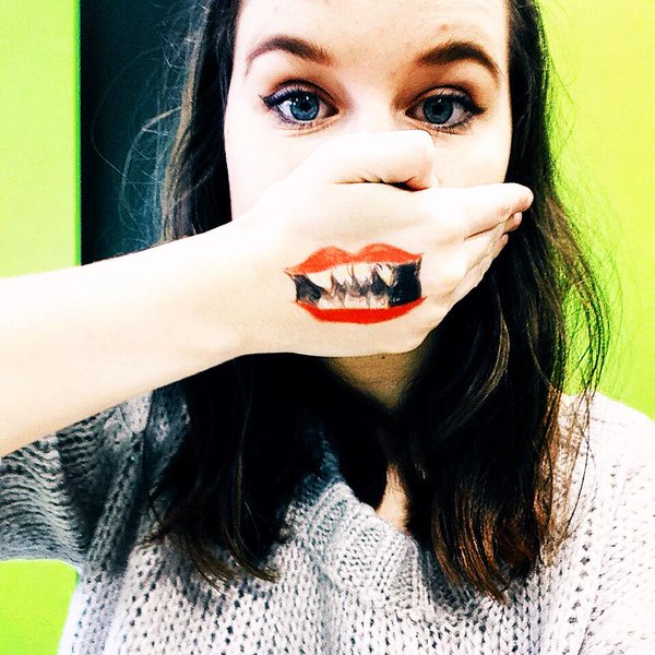 600x600 Phoebe King On Twitter Had The Joker Mouth Painted On My Hand