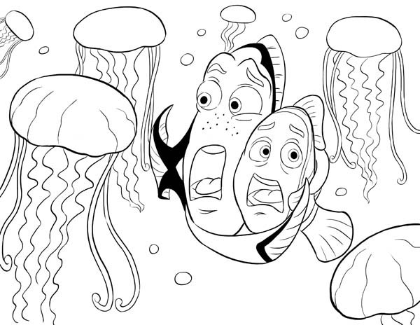 600x464 Nemo Surrounded By Jellyfish Coloring Page