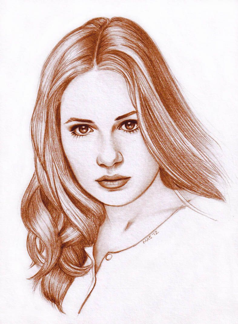 786x1066 Karen Gillan