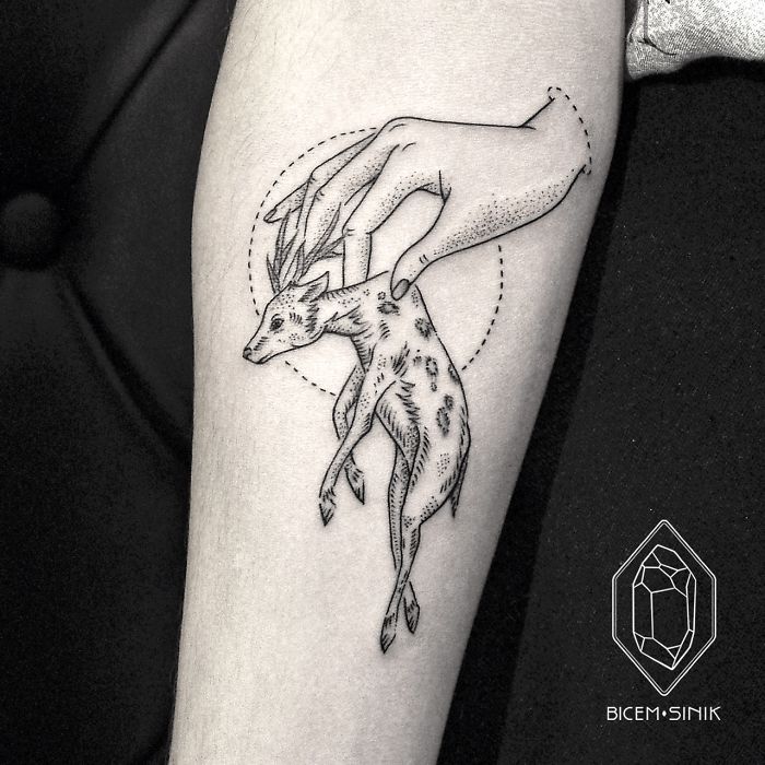 700x700 Geometric Line And Dot Tattoos By Turkish Artist Prove Less Is