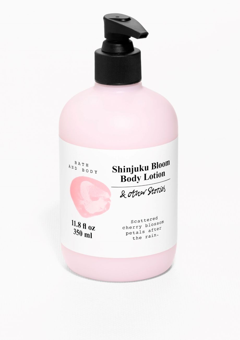 920x1300 Amp Other Stories Shinjuku Bloom Body Lotion Beauty