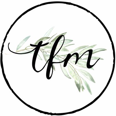 400x400 The Family Mantel (@thefamilymantel) Twitter