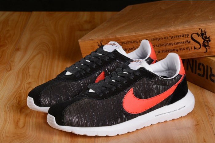 700x468 Special Offer 2015 Nike Roshe Run 3 Fragment Design Retro Drawing