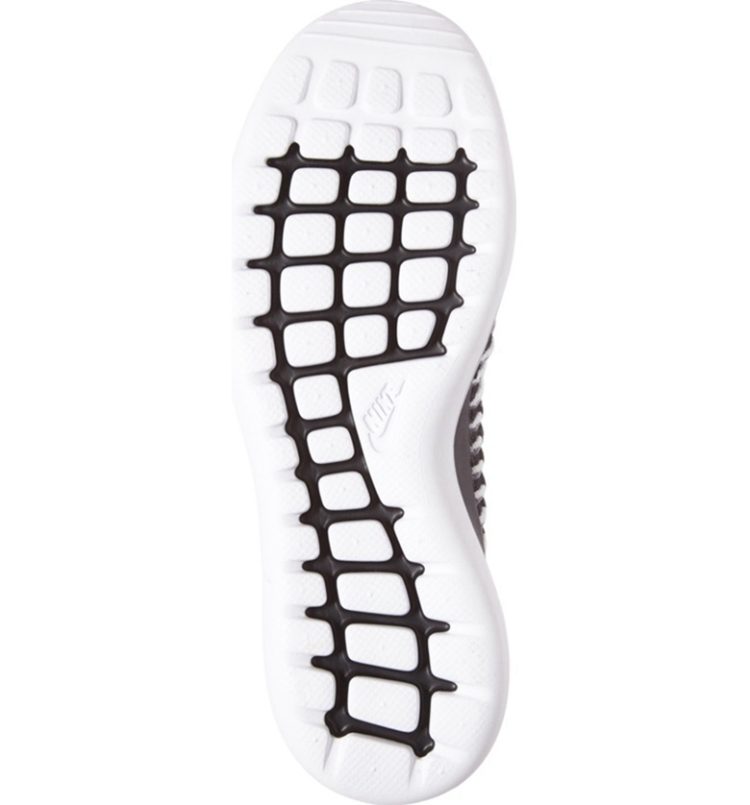 750x805 Fashion Women Sneakers