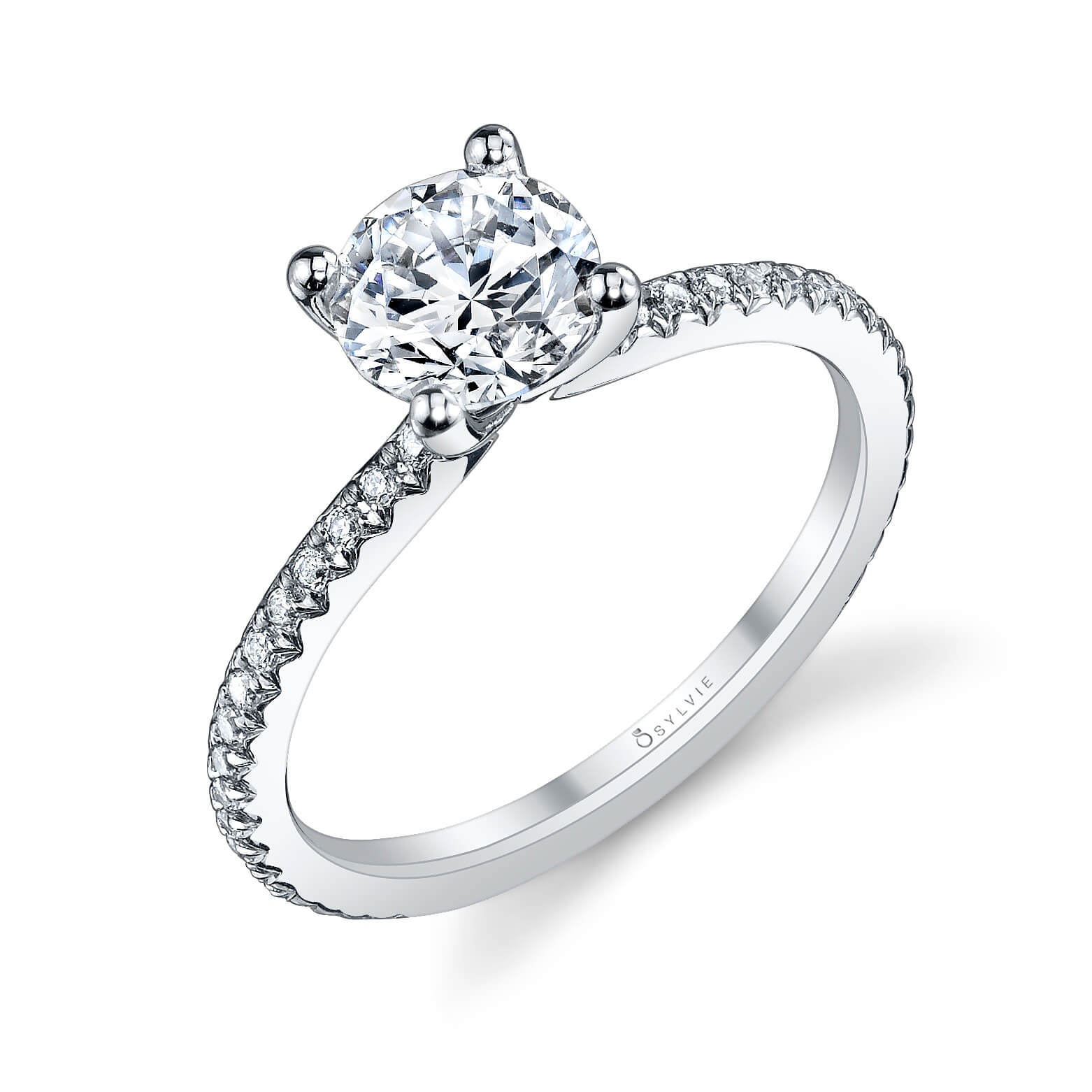 1562x1562 Classic Solitaire Diamond Engagement Ring