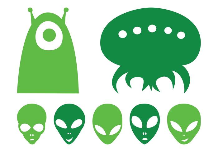 700x490 Alien Heads Set