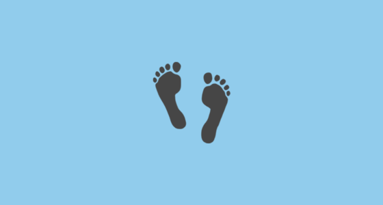 560x300 Baby Footprints Vector