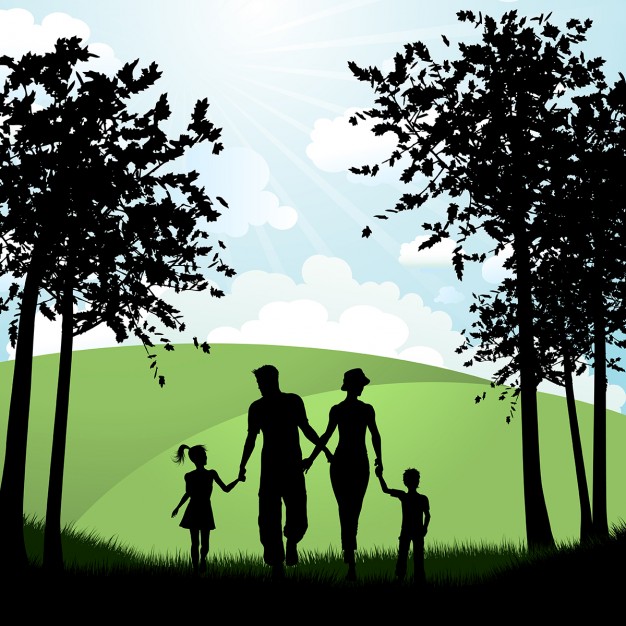 626x626 Silhouette Of A Family Walking In The Countryside Vector Free