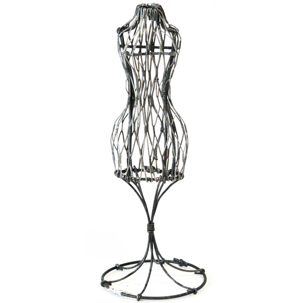 600x600 Wire Form Dress 6 Inch
