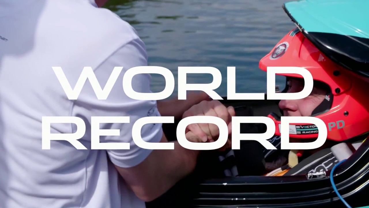 1280x720 Jaguar Vector Racing Electric Powerboat World Record
