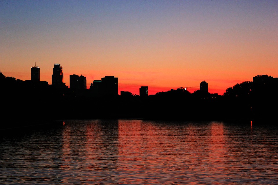 960x640 Minneapolis Skyline Vector 5104469