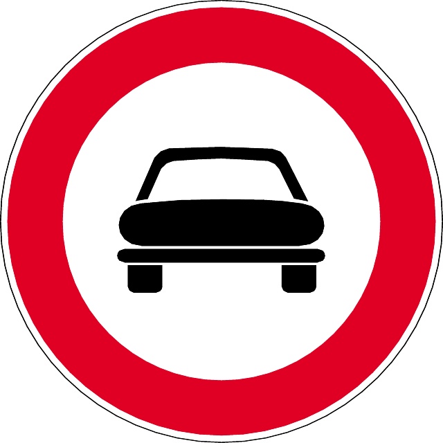 640x640 No Entry For Light Vehicles Vector Sign
