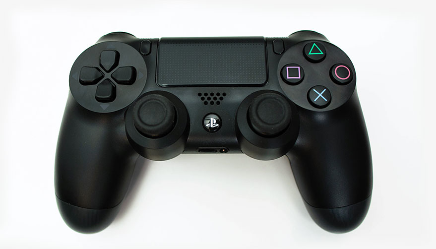 879x502 The Controller Playstation 4 Review Polygon