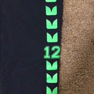 300x300 Seahawks Feather