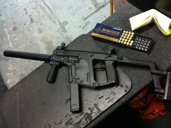 600x450 The Kriss Super V Vector Singlehandedness