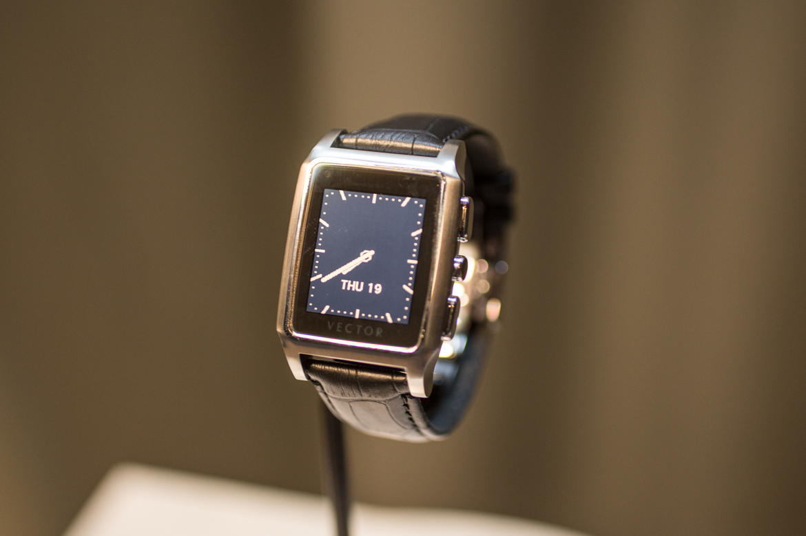 1170x779 Vector Smartwatch S