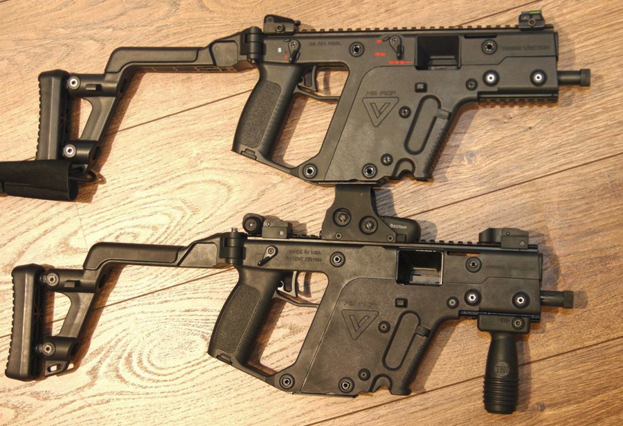 900x616 Kriss Vector Airsoft Vs. Real Steel