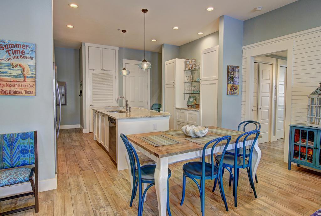 1024x689 Watercolor Bungalow 3 Bedroom, Port Aransas, Tx