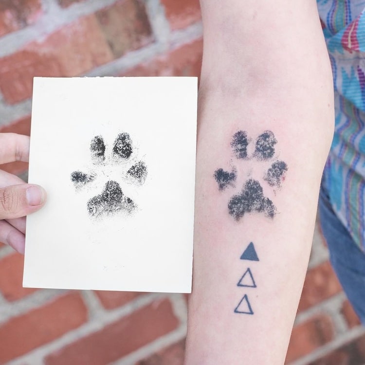750x750 People Are Branding Themselves With Dog Paw Tattoos