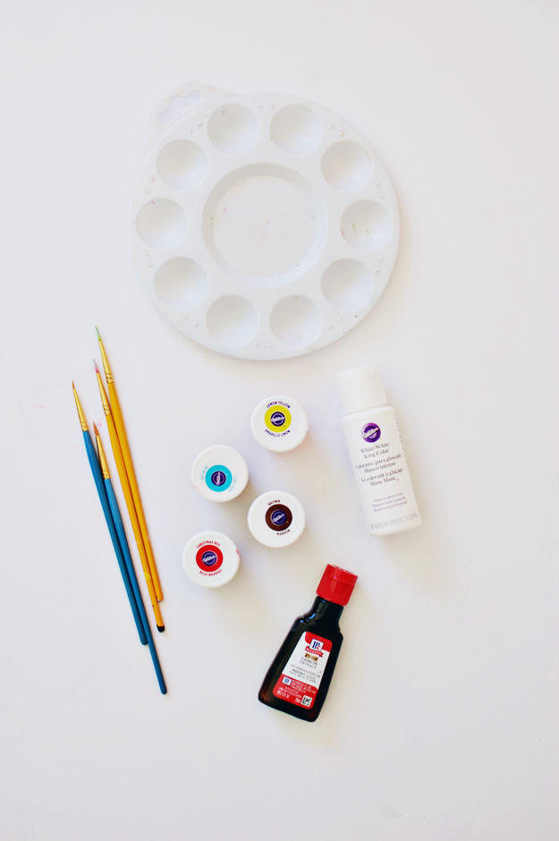 625x940 How To Do Edible Watercolor On Marshmallow Fondant The Butter Half