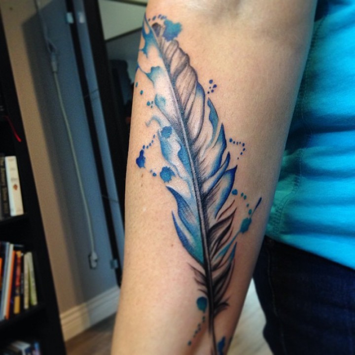 720x720 Watercolor Feather Tattoo Design For Arm