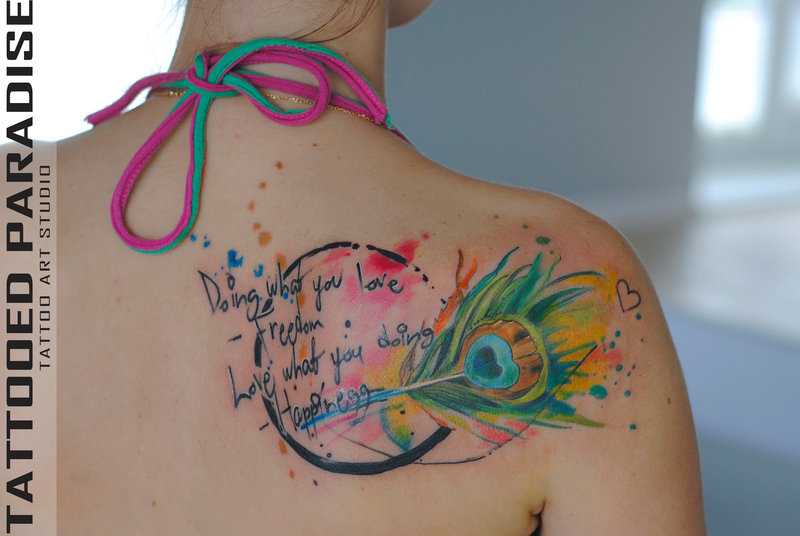 800x536 Watercolor Peacock Feather Tattoo On Right Back Shoulder By