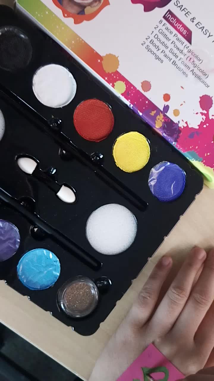 720x1280 Fashionable Skin Friendly Face And Body Paint Kit With Stencils