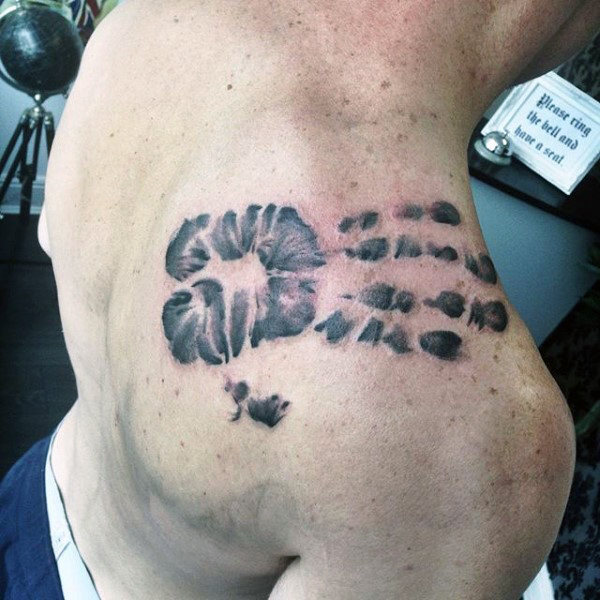 600x600 Watercolor Handprint Tattoo On Chest