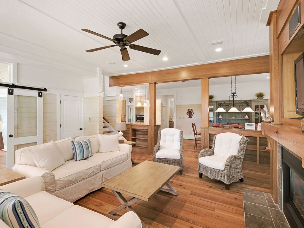 1024x768 Watercolor On The Park