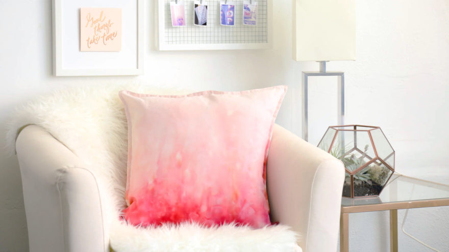 880x495 Diy Watercolor Alcohol Ink Pillows Makeful