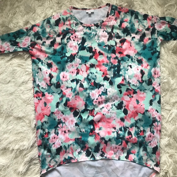 580x580 Lularoe Tops Watercolor Irma Poshmark