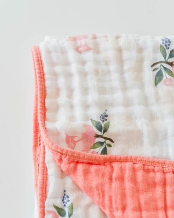 560x700 Little Unicorn Cotton Muslin Quilt