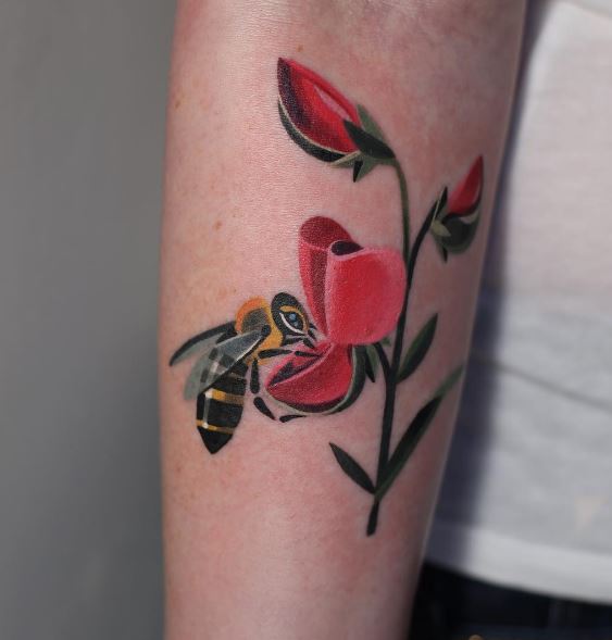 563x589 Watercolor Bee Tattoo