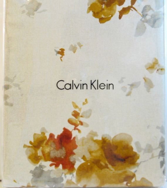 569x640 New Calvin Klein Tablecloth Watercolor Blooms Safflower Rust 70