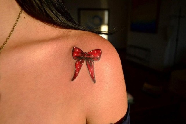 640x426 21 Small Bow Tattoo Ideas To Repeat