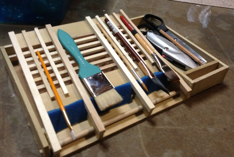 800x537 Brush Drying Holder [Archive]