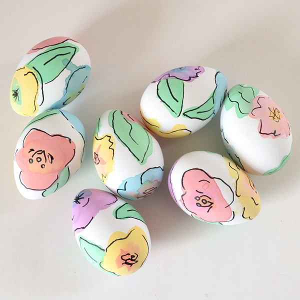 600x600 Watercolor Floral Eggs