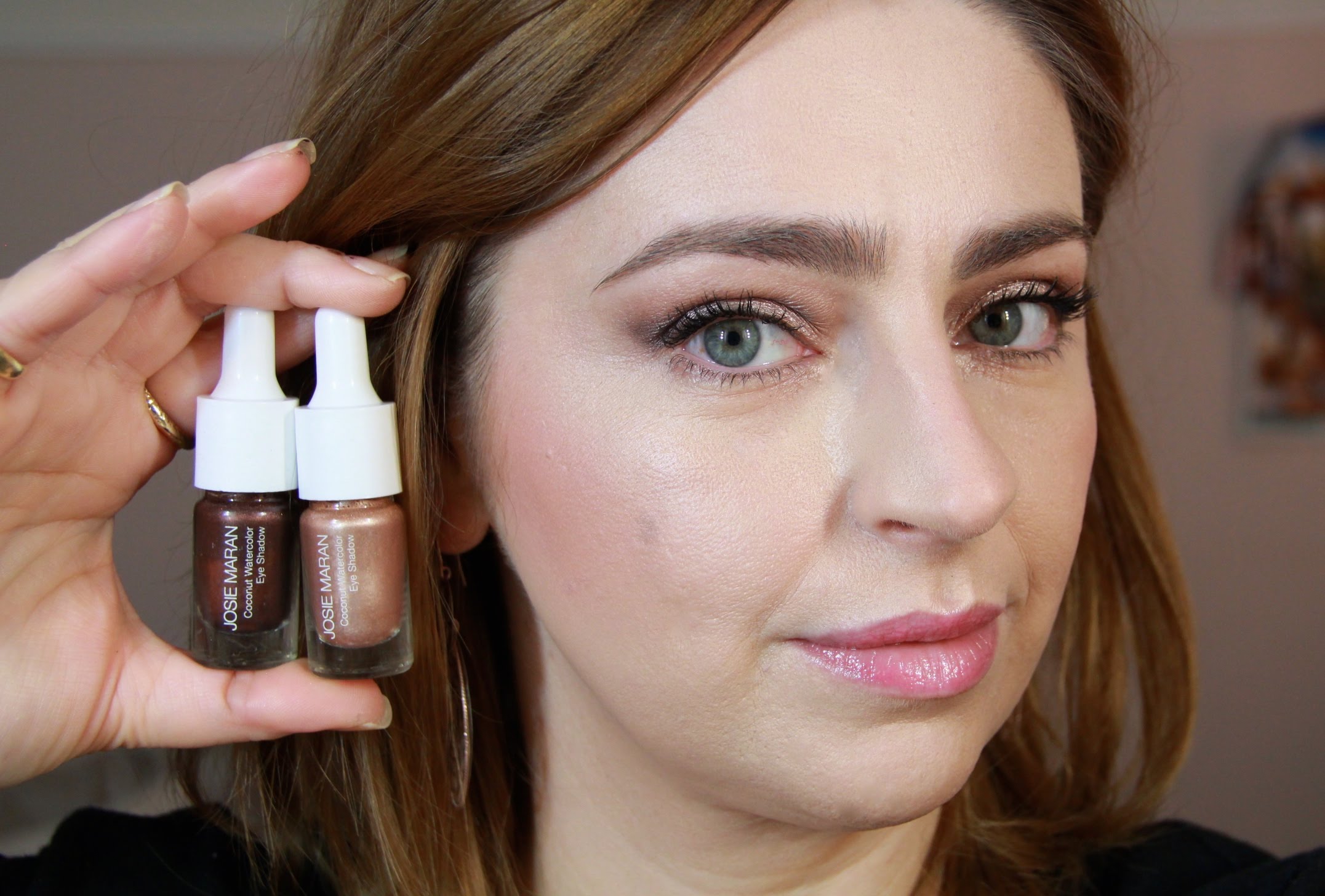 2153x1456 Josie Maran Coconut Watercolor Eyeshadows