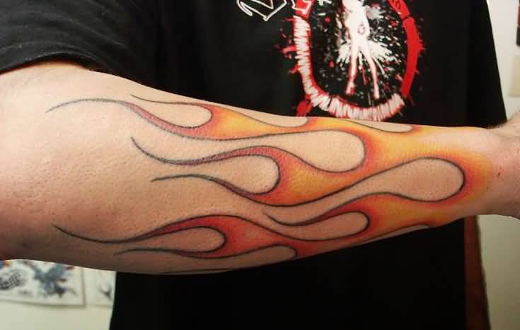 735x467 Cool Flames Tattoo On Fingers