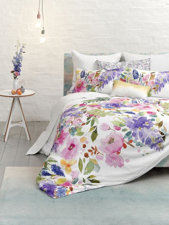 564x752 31 Beautiful And Romantic Floral Bedding Sets