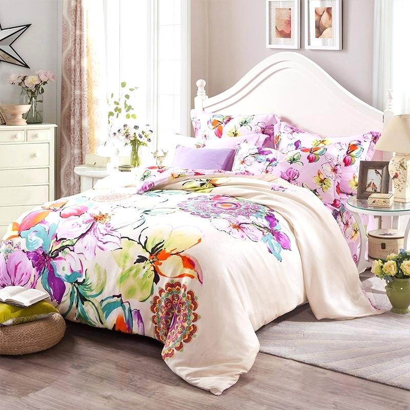 800x800 Watercolor Floral Bedding Purple Red Green And Beige Oriental