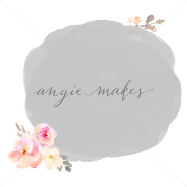 600x600 Watercolor Flower Circle Frame