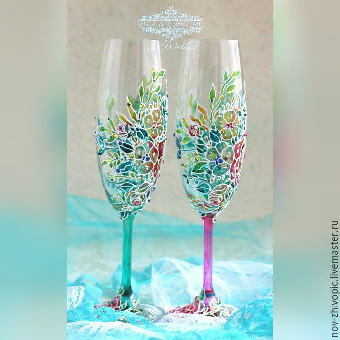 700x700 Champagne Glasses Watercolor Tenderness. Stained Glass Painting
