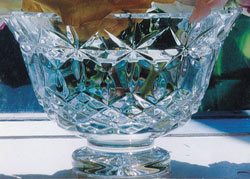 250x179 Painting A Crystal Vase