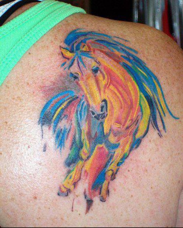 627x780 Amazing Watercolor Horse Tattoo On Back Of Shoulder Tattoo Ideas