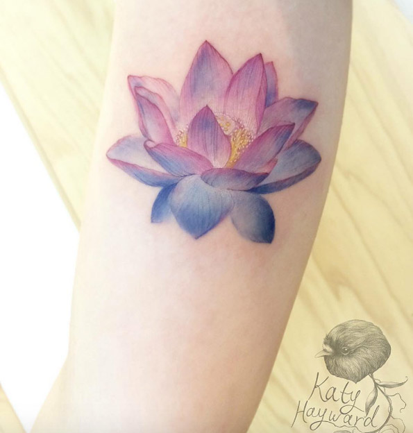 595x624 Incredible Lotus Flower Tattoo Designs