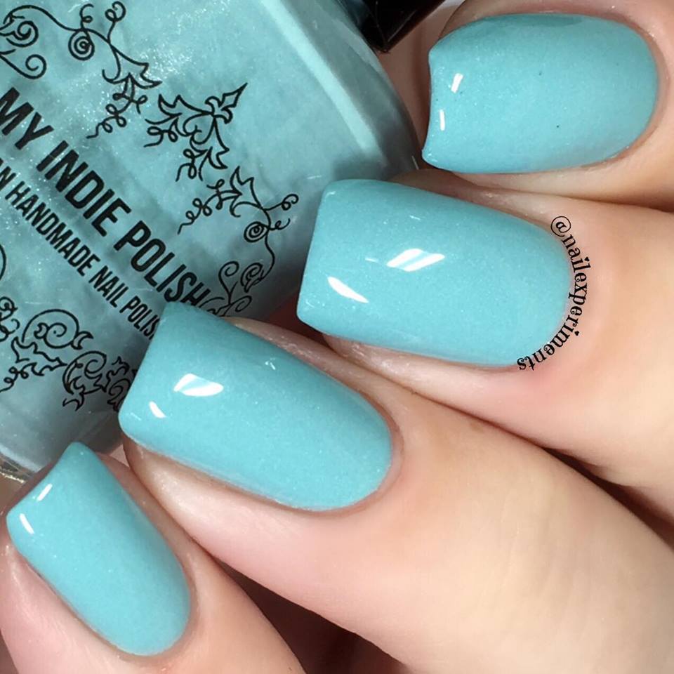 960x960 Grass Between My Toes