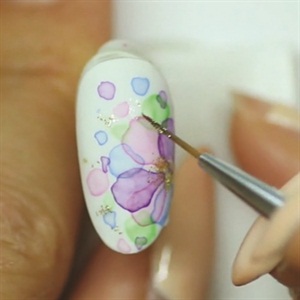 300x300 Japanese Style Watercolor Flower Nail Art