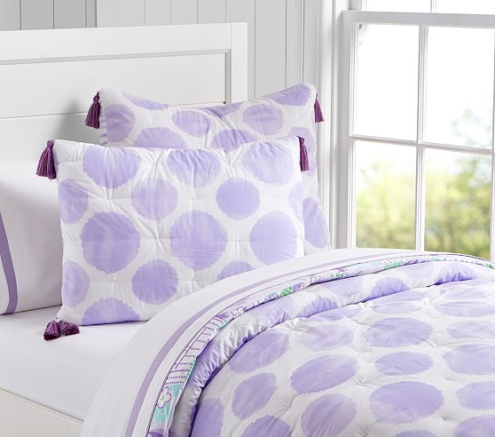 558x492 Watercolor Spot Quilt Pottery Barn Kids