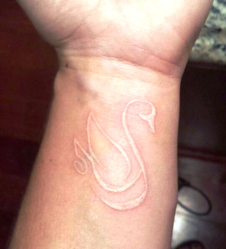 768x845 20 Famous Swan Tattoo Ideas And Designs To Try